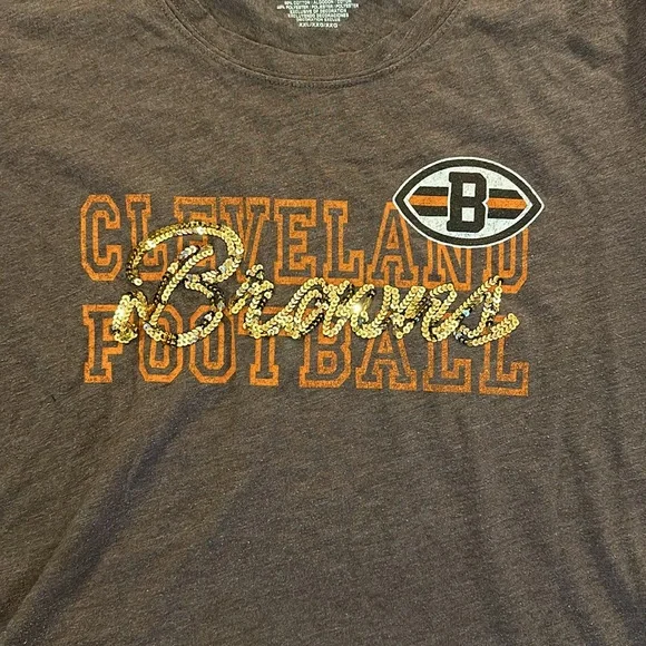 NFL Cleveland Brown's Women's Sequin Short Sleeve Tee - Picture 2 of 6